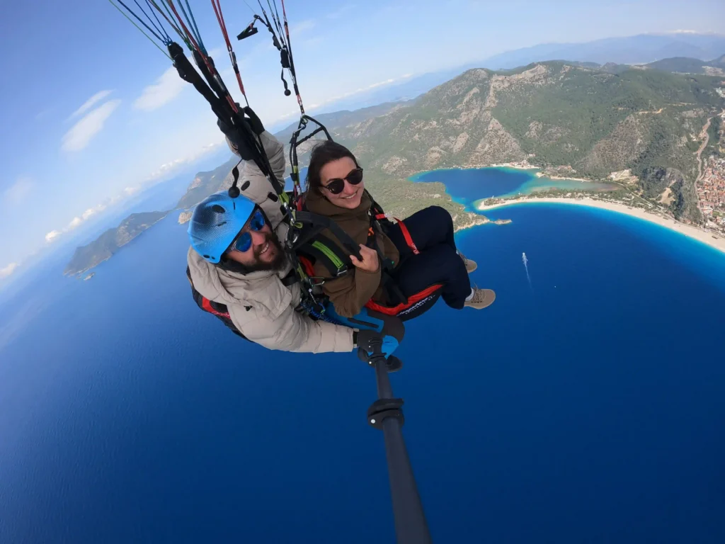 How much is paragliding in oludeniz